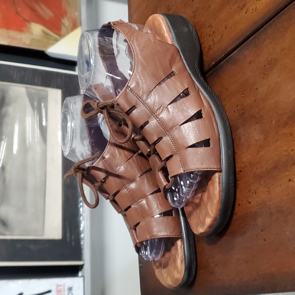Vintage G Wiz Sandals